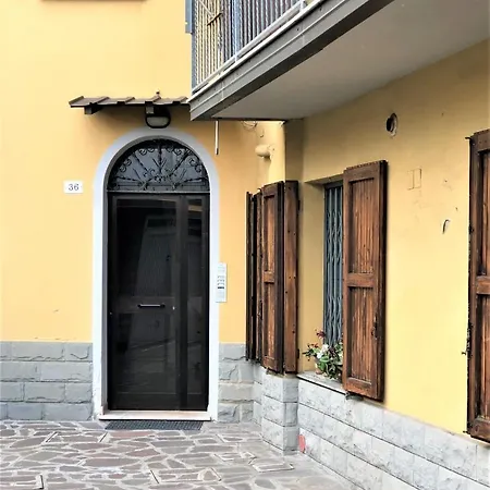 *maison Blue* Tres Jolie! * Boloňa